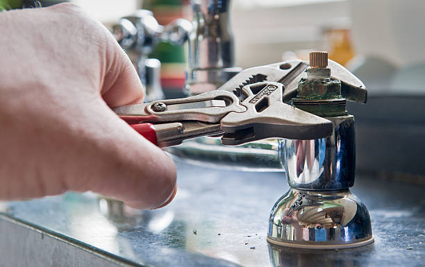 Best Water damage restoration specialists  in Leslie, MI
